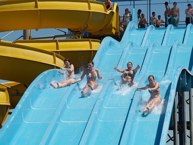 Τέσσερα ελληνικά waterparks στα κορυφαία της Ευρώπης -Νεροτσουλήθρες, πισίνες και διασκέδαση [εικόνες] | iefimerida.gr 11