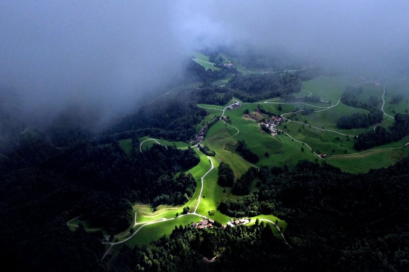 Καλοκαίρι στη Ζυρίχη... Να γιατί η Ελλάδα είναι η καλύτερη χώρα στον κόσμο [εικόνες] | iefimerida.gr 4