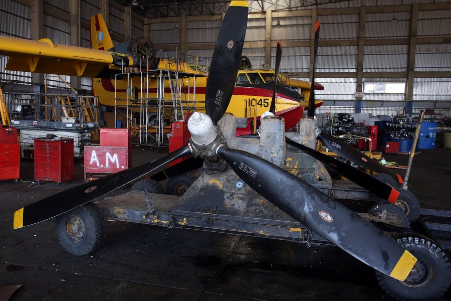 Από 4 έως 6 Canadair πετούν σε όλη τη χώρα -Καθυστερήσεις και ολιγωρία | iefimerida.gr 4