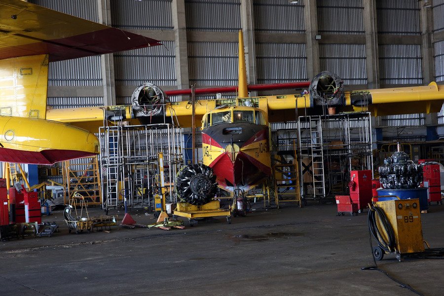 Από 4 έως 6 Canadair πετούν σε όλη τη χώρα -Καθυστερήσεις και ολιγωρία | iefimerida.gr 0