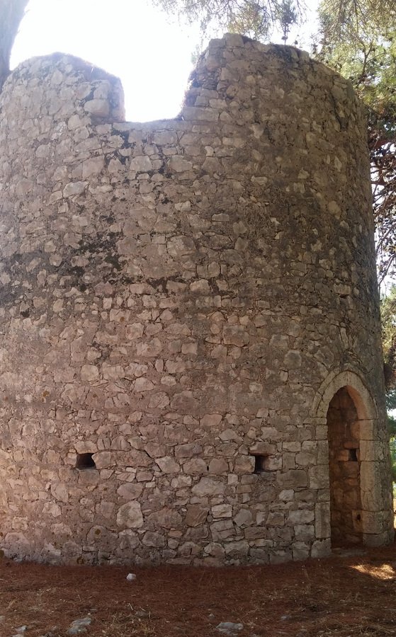 Οι άλλοι Παξοί -Το εκπληκτικό ενετικό κάστρο με τη μπαρουταποθήκη [εικόνες] | iefimerida.gr 1