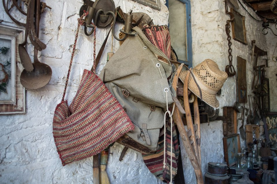 Γερμανοί έφτιαξαν στην Ηλεία ένα μουσείο-κουκλόσπιτο με θησαυρούς από τα σκουπίδια [εικόνες]  | iefimerida.gr 5