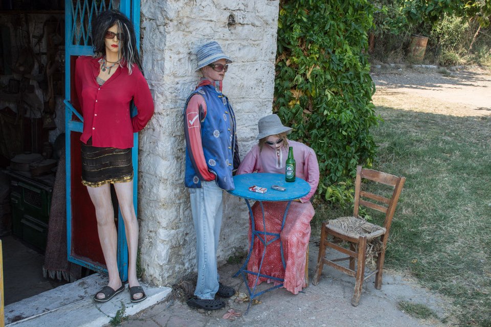 Γερμανοί έφτιαξαν στην Ηλεία ένα μουσείο-κουκλόσπιτο με θησαυρούς από τα σκουπίδια [εικόνες]  | iefimerida.gr 7