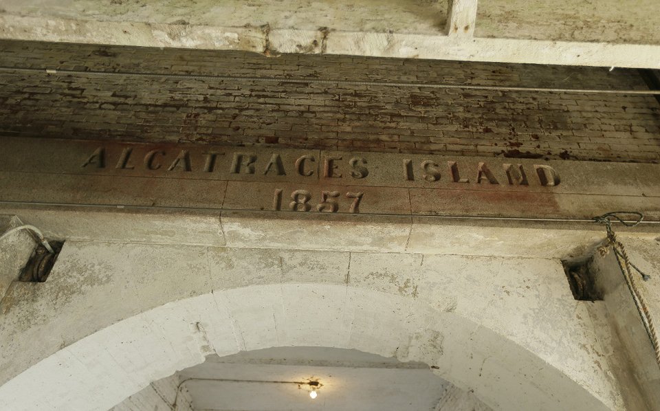 Οταν μπήκαν οι πρώτοι κατάδικοι στο Αλκατράζ -Εκεί που πλέον κάνουν κρουαζιέρες [εικόνες]  | iefimerida.gr 1