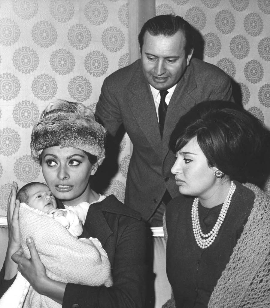 Η άγνωστη σχέση της Σοφία Λόρεν με τον Μουσολίνι [εικόνες] | iefimerida.gr 14