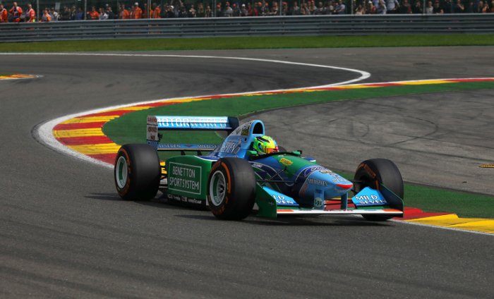 Formula 1: Ο γιος του Μίκαελ Σουμάχερ οδήγησε το ιστορικό μονοθέσιο του πατέρα του [εικόνες & βίντεο] | iefimerida.gr 2