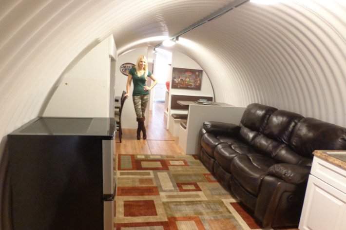 Πανικός στην Ιαπωνία για τους πυραύλους του Κιμ: Τρέχουν να αγοράσουν καταφύγια [εικόνες & βίντεο]  | iefimerida.gr 0