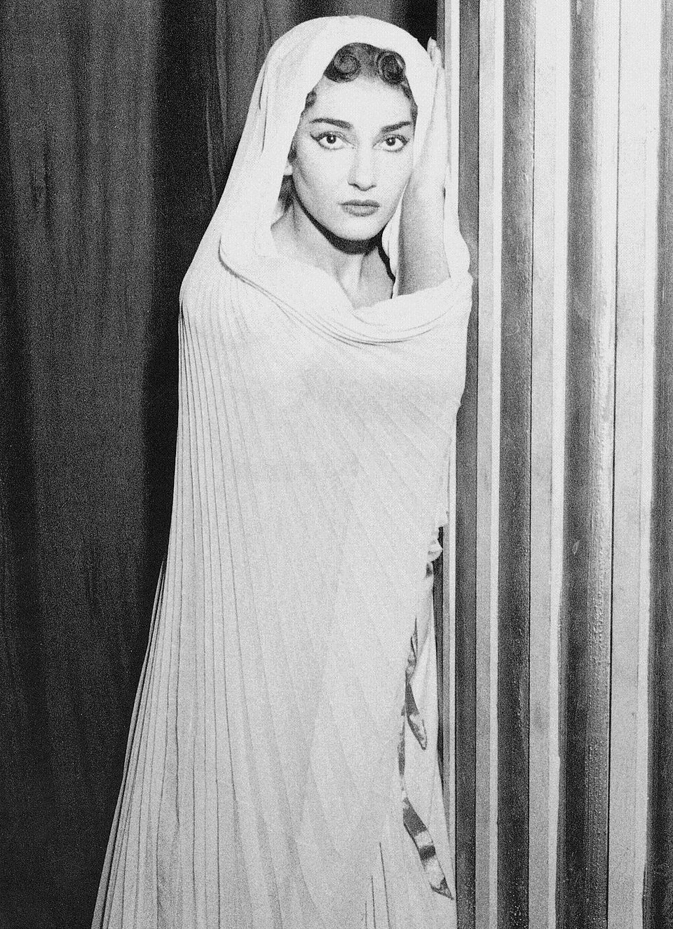 Η νέα σεζόν στο Μέγαρο αρχίζει με γκαλά όπερας αφιερωμένο στη Μαρία Κάλλας [εικόνες & βίντεο]   | iefimerida.gr 1