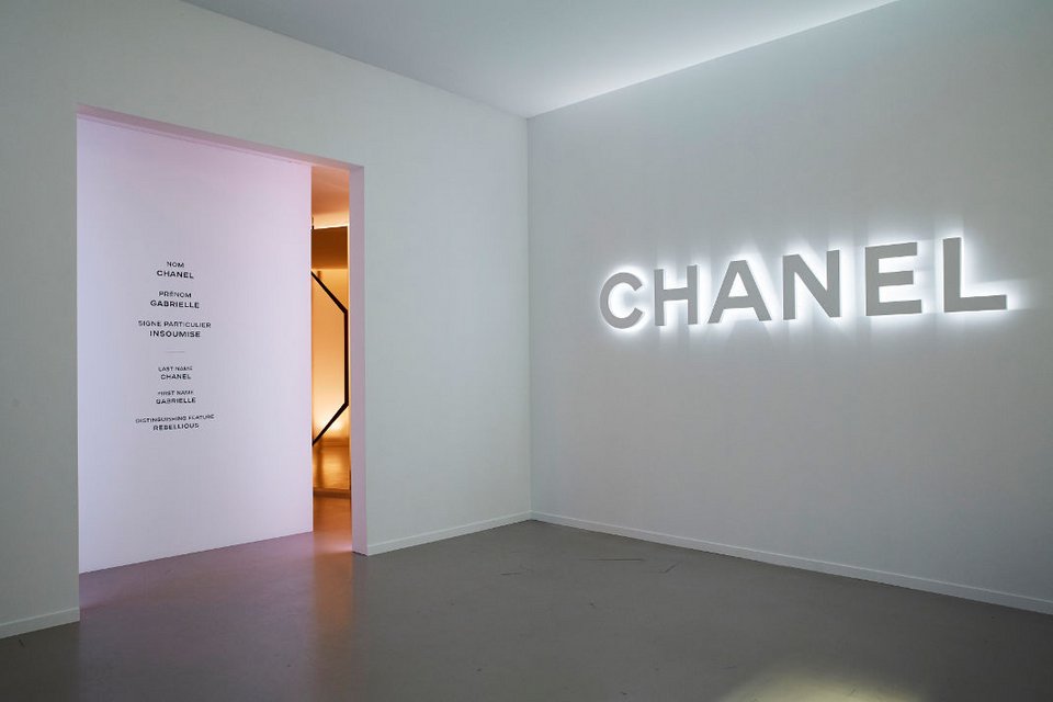 Η λάμψη της Chanel στο Σούνιο -Το νέο άρωμα Gabrielle μέθυσε την Αθηναϊκή Ριβιέρα [εικόνες] | iefimerida.gr 22