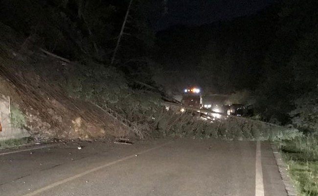 Κίνα: Τουλάχιστον 7 νεκροί από τον σεισμό 6,5 Ρίχτερ -Φόβοι για 100 θύματα [εικόνες&βίντεο] | iefimerida.gr 4
