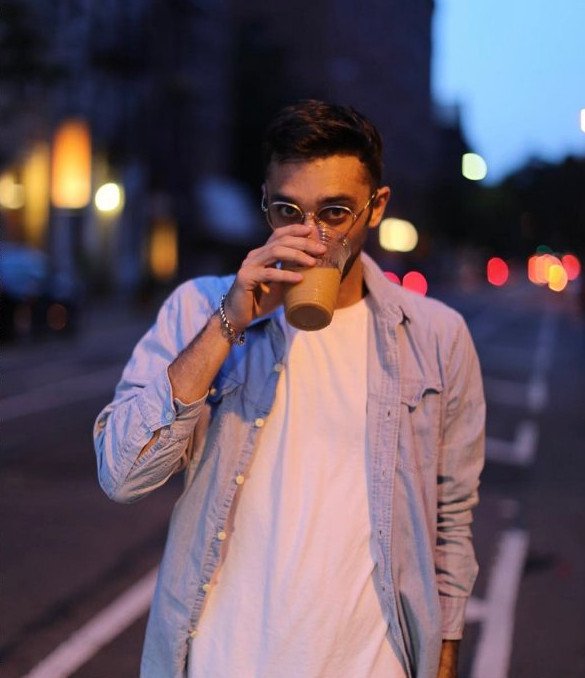 Τέλος οι selfies στο Ιnstagram -Η τάση θέλει καφέδες με λογότυπο στο αφρόγαλο [εικόνες]  | iefimerida.gr 2