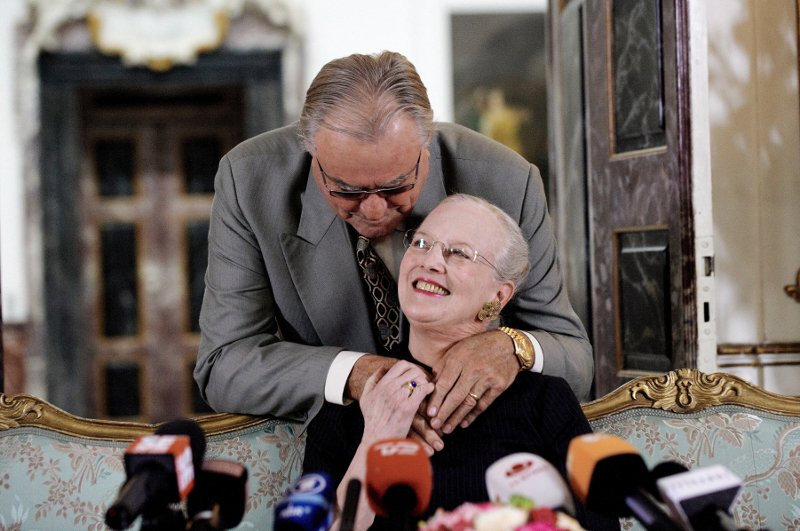 Ο πρίγκιπας Χένρικ της Δανίας είναι ο πιο πικραμένος γαλαζοαίματος του κόσμου -Γιατί αρνείται να ταφεί δίπλα στη σύζυγό του [εικόνες] | iefimerida.gr 0