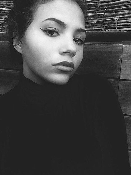 Η κόρη του Ντέιβιντ Μπάουι έγινε 17 ετών και τρελαίνει το διαδίκτυο [εικόνες] | iefimerida.gr 11