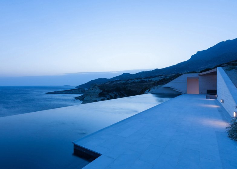 10 εξοχικά στα νησιά, αρχιτεκτονικά κοσμήματα -Πισίνες στην άκρη του γκρεμού, αισθητική άλλου επιπέδου [εικόνες] | iefimerida.gr 20
