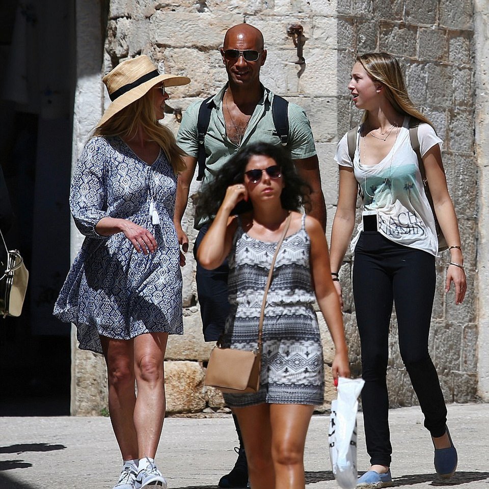 Η νέα ζωή της χήρας του Στιβ Τζομπς -Νέος έρωτας, αμύθητη περιουσία [εικόνες] | iefimerida.gr 8