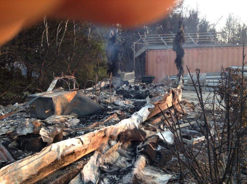 Εικόνες καταστροφής στα Κύθηρα -Στάχτη 15.000 στρέμματα δάσους, ζημιές σε περιουσίες [εικόνες] | iefimerida.gr 1