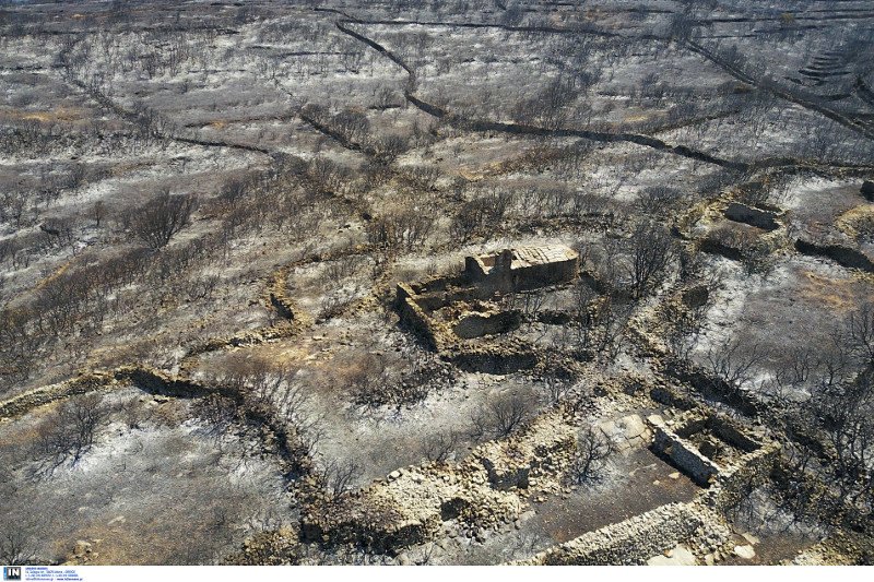 Η καταστροφή των Κυθήρων -Η φωτιά έκανε στάχτη 20.000 στρέμματα [εικόνες]  | iefimerida.gr 2