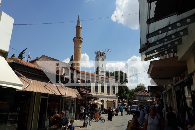 Το iefimerida στην Κομοτηνή: Η συμβίωση Χριστιανών και Μουσουλμάνων και οι πολιτικές κινήσεις της μειονότητας [εικόνες] | iefimerida.gr 0