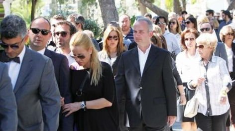 Πέτρος Κουτουμάνος, ο άγνωστος πρώτος σύζυγος της Ζωής Λάσκαρη [εικόνες] | iefimerida.gr 7