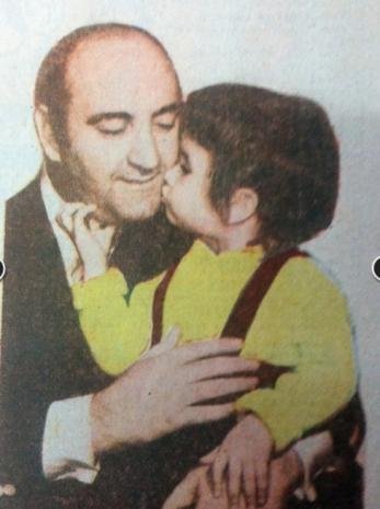 Πέτρος Κουτουμάνος, ο άγνωστος πρώτος σύζυγος της Ζωής Λάσκαρη [εικόνες] | iefimerida.gr 4