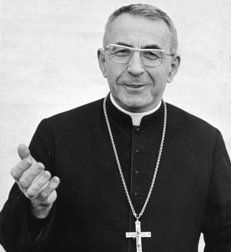 Βασιλιάς για... 20 λεπτά, ΥΠΟΙΚ για 4 ημέρες, Πάπας για ένα μήνα -Δεν έκανε μόνο ο Σκαραμούτσι «ρεκόρ» [εικόνες] | iefimerida.gr 0