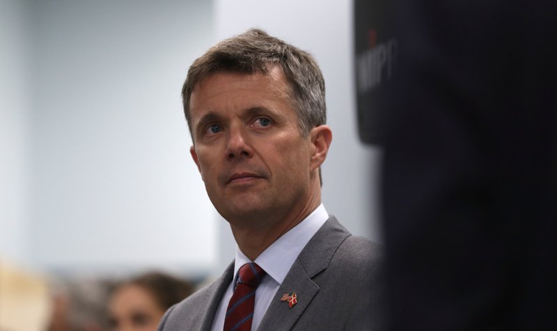 Ο απίστευτος λόγος που ο πρίγκιπας Φρέντερικ της Δανίας «έφαγε πόρτα» σε παμπ [εικόνες] | iefimerida.gr 1