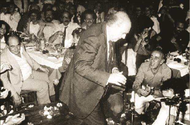 Ρίτα Σακελλαρίου: Η αγάπη για τον Ανδρέα, η μάχη με τον καρκίνο, η ανεκπλήρωτη επιθυμία -Ο γιος της αποκαλύπτει [εικόνες & βίντεο] | iefimerida.gr 1