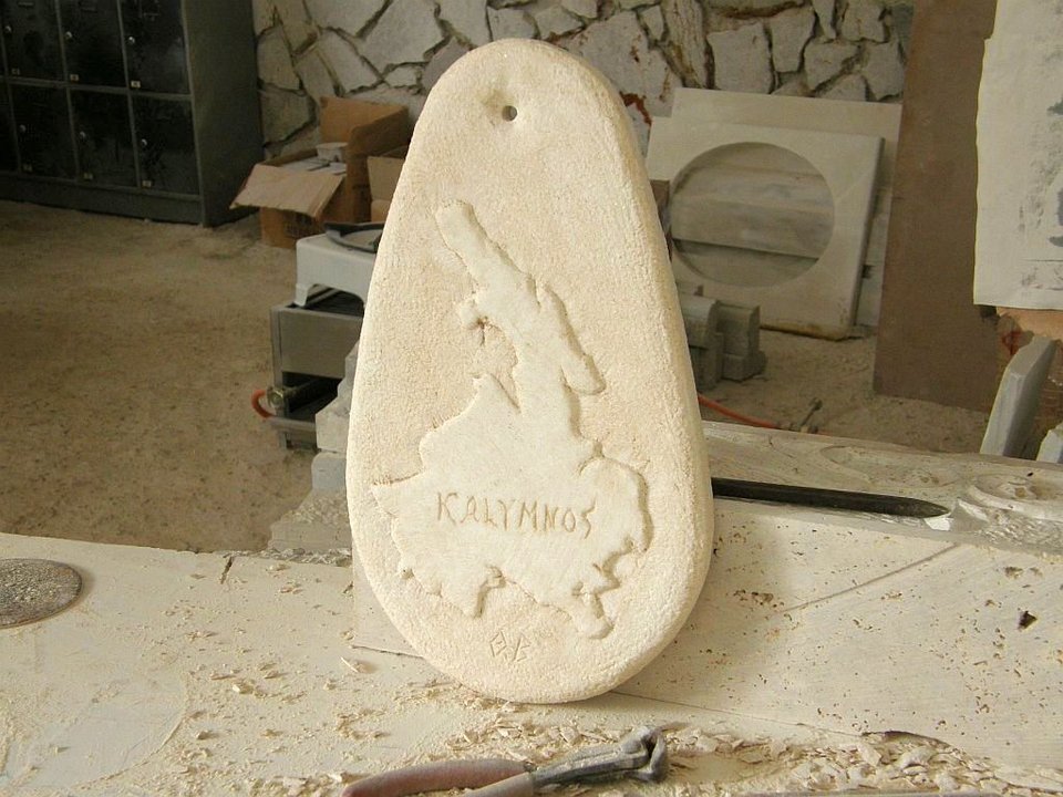 Πανελλήνιο ρεκόρ κατάδυσης με σκανδαλόπετρα -H μέθοδος των σφουγγαράδων του '60 [εικόνες]  | iefimerida.gr 2