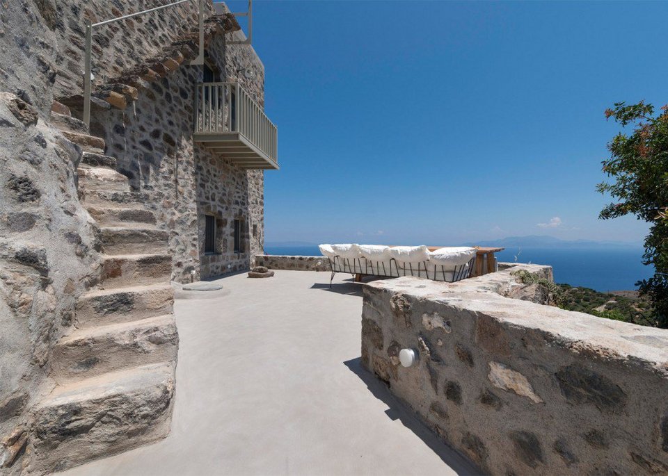 10 εξοχικά στα νησιά, αρχιτεκτονικά κοσμήματα -Πισίνες στην άκρη του γκρεμού, αισθητική άλλου επιπέδου [εικόνες] | iefimerida.gr 11