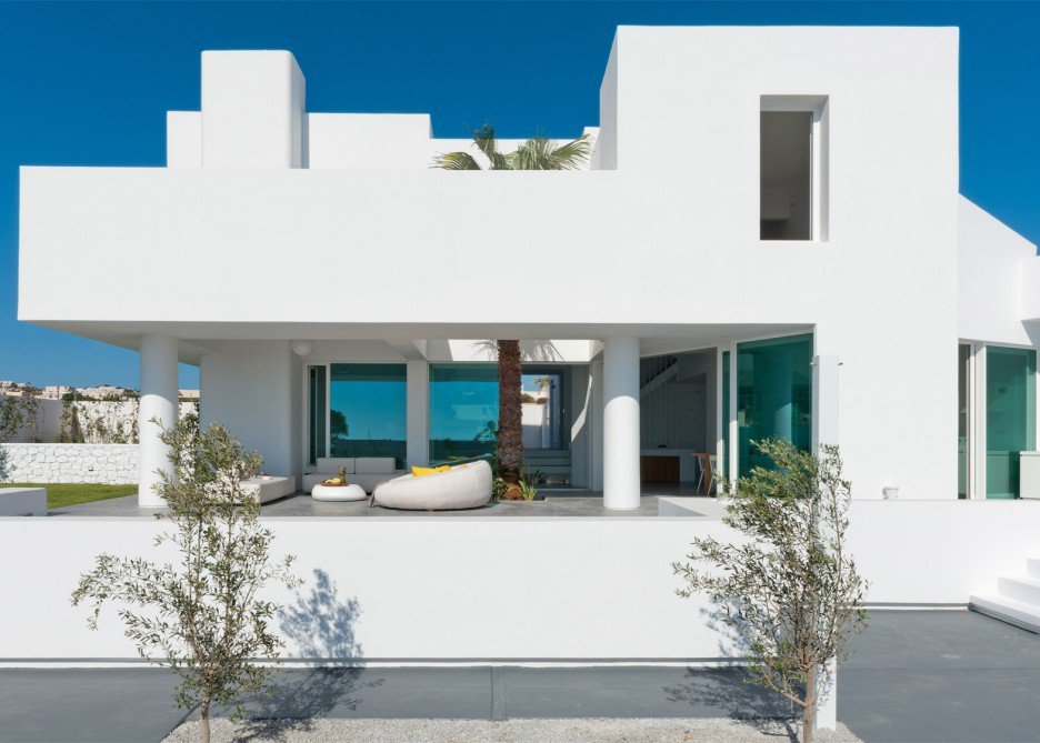 10 εξοχικά στα νησιά, αρχιτεκτονικά κοσμήματα -Πισίνες στην άκρη του γκρεμού, αισθητική άλλου επιπέδου [εικόνες] | iefimerida.gr 13