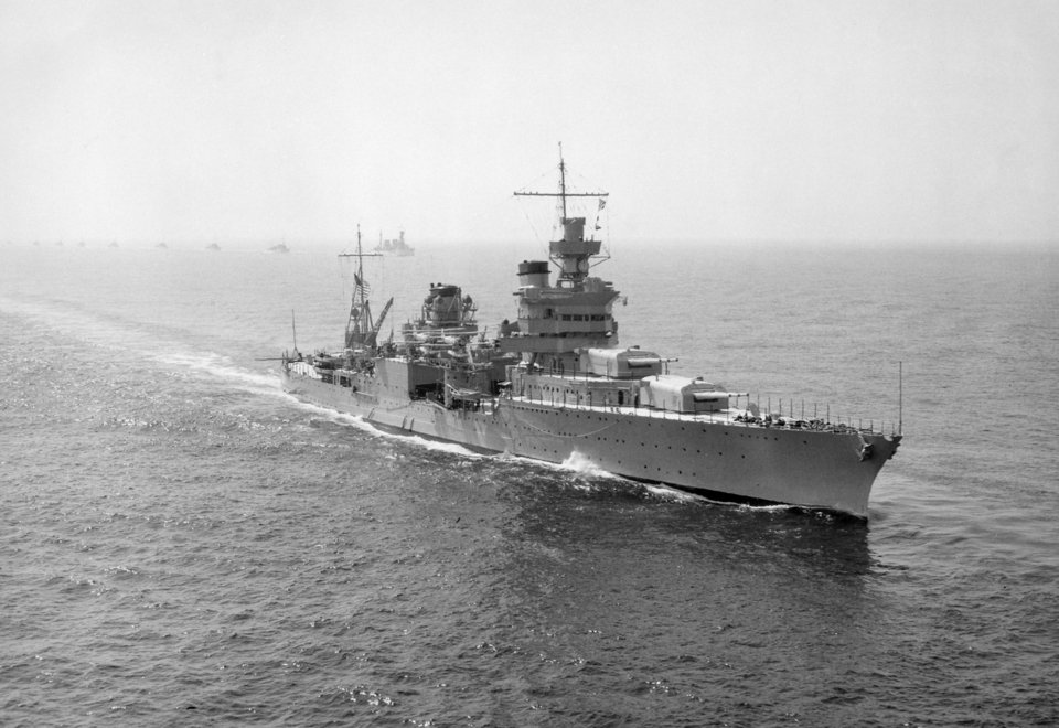 Εντοπίστηκε το κουφάρι του USS Indianapolis, 72 χρόνια μετά τη βύθισή του -Το ναυάγιο και οι επιζώντες [εικόνες] | iefimerida.gr 1