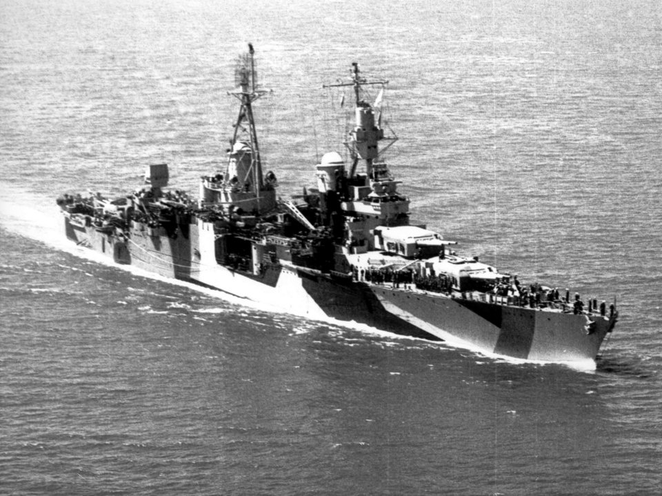 Εντοπίστηκε το κουφάρι του USS Indianapolis, 72 χρόνια μετά τη βύθισή του -Το ναυάγιο και οι επιζώντες [εικόνες] | iefimerida.gr 3