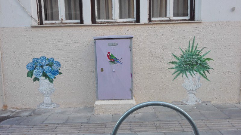 Αυτός ο δρόμος στα Χανιά είναι απίθανος -Ζωγραφισμένος στο χέρι [εικόνες] | iefimerida.gr 7