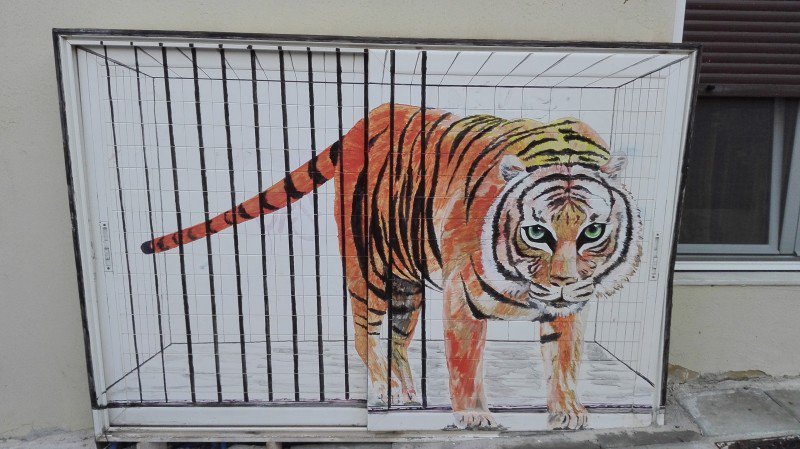 Αυτός ο δρόμος στα Χανιά είναι απίθανος -Ζωγραφισμένος στο χέρι [εικόνες] | iefimerida.gr 11