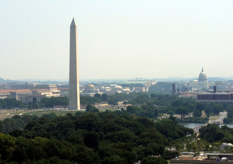 Τι γύρευε ένα ρωσικό κατασκοπευτικό αεροπλάνο πάνω από το Λευκό Οίκο και το Πεντάγωνο; [βίντεο]  | iefimerida.gr 0