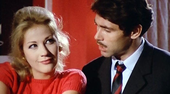 Ζωή Λάσκαρη: 8 ταινίες σταθμός- Από το δράμα, στο μιούζικαλ και την κωμωδία [εικόνες & βίντεο] | iefimerida.gr 4