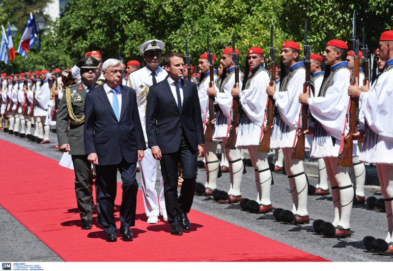 Το ζεύγος Εμανουέλ και Μπριζίτ Μακρόν στην Αθήνα -Ολο το φωτογραφικό άλμπουμ [εικόνες]  | iefimerida.gr 0