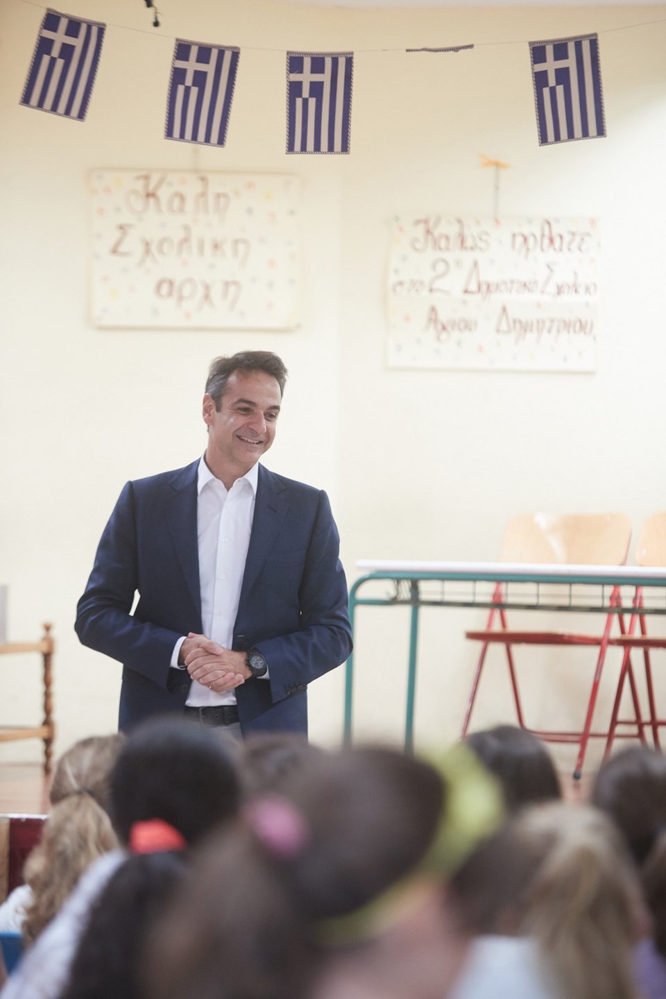 Σε δημοτικό σχολείο του Αγίου Δημητρίου ο Κυριάκος Μητσοτάκης [εικόνες]  | iefimerida.gr 1
