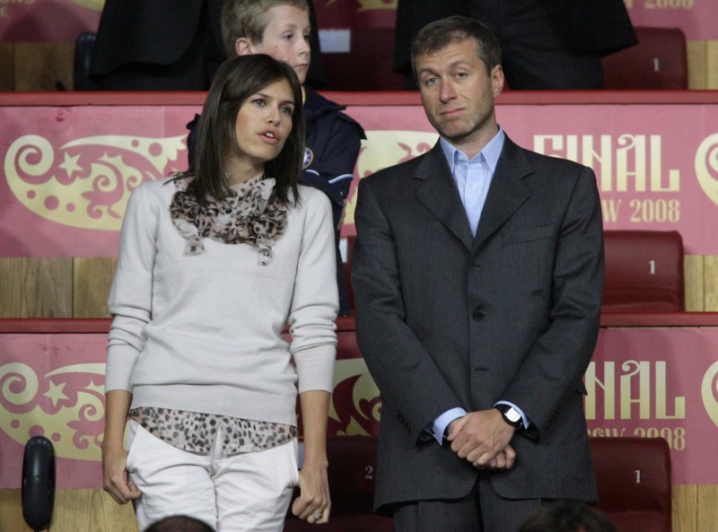 Σε αναμμένα κάρβουνα Τραμπ, Μπράνσον και Αμπράμοβιτς -Ο τυφώνας Ιρμα μπορεί να διαλύσει τα χλιδάτα θέρετρά τους [εικόνες] | iefimerida.gr 3