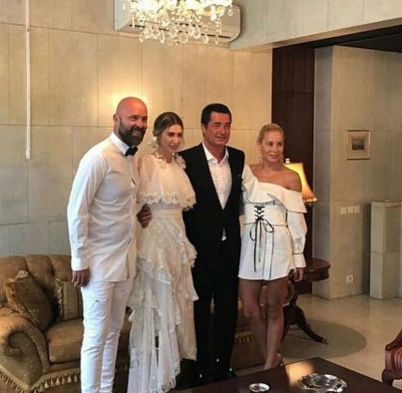 Ο Τούρκος καναλάρχης παντρεύτηκε στο Σεν Τροπέ -Το τριήμερο πάρτι και το «φθηνό» νυφικό [εικόνες] | iefimerida.gr 3