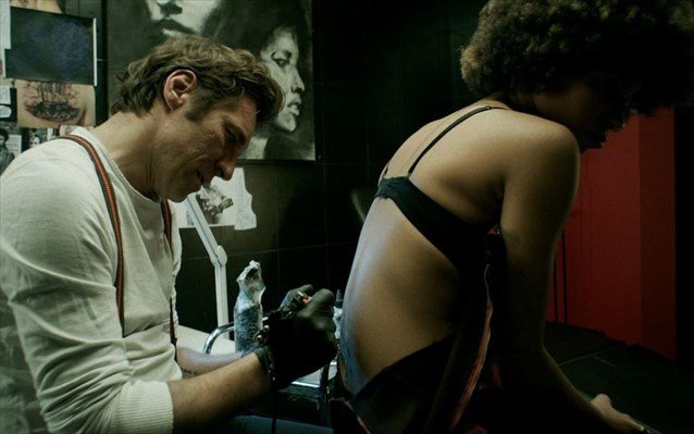 Η «Πλατεία Αμερικής» με τον Στάνκογλου είναι η ελληνική πρόταση για τα φετινά Οσκαρ [τρέιλερ]  | iefimerida.gr 0