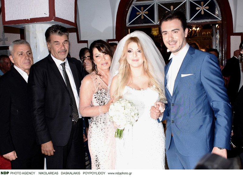 Παντρεύτηκε η κόρη της Αντζελας Δημητρίου -Περιχαρής η «Λαίδη» [εικόνες] | iefimerida.gr 0