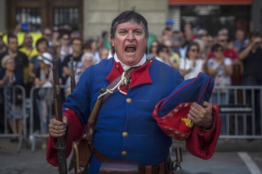 Ισπανία: Χιλιάδες διαδηλωτές υπέρ της ανεξαρτησίας της Καταλονίας κατέκλυσαν τη Βαρκελώνη [εικόνες] | iefimerida.gr 2