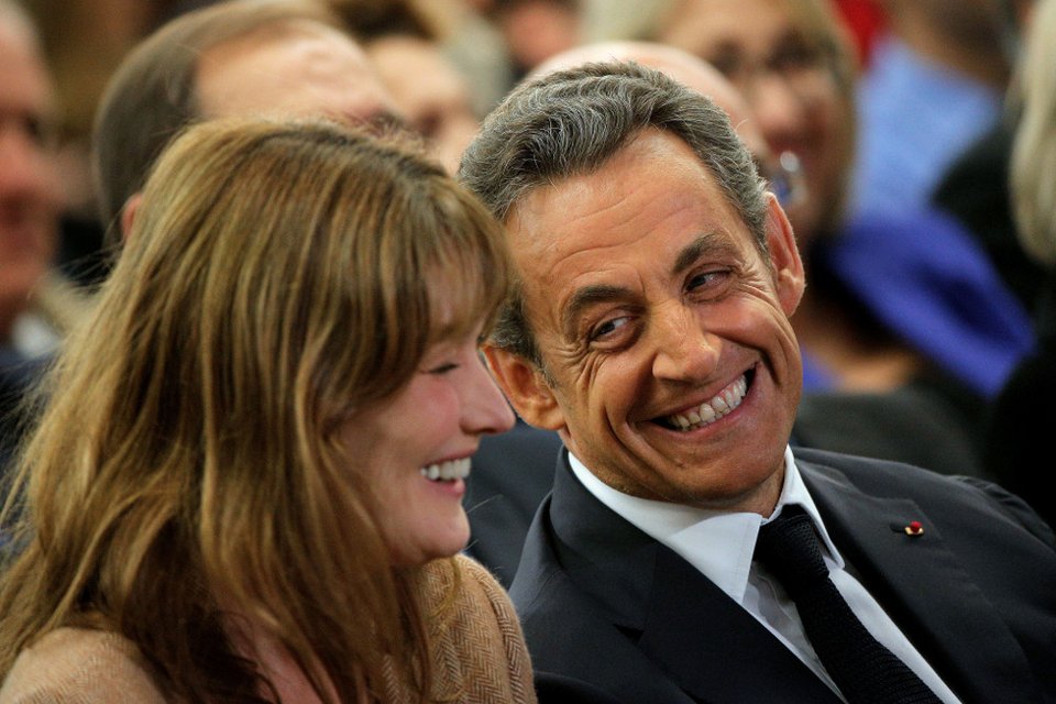 Στην Αθήνα η Κάρλα Μπρούνι για συναυλίες -Θα τη συνοδέψει ο Σαρκοζί [εικόνα & βίντεο]  | iefimerida.gr 1