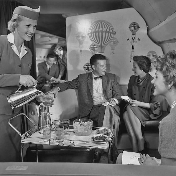 Παλιά το ταξίδι με αεροπλάνο ήταν πραγματική χλιδή [εικόνες] | iefimerida.gr 11