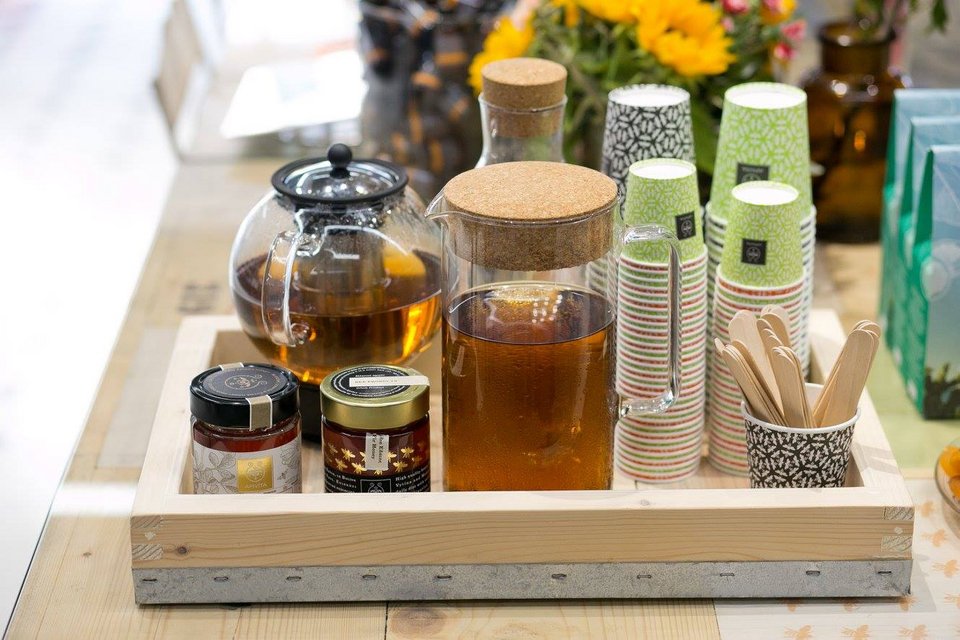 Ο Τσίπρας ανακάλυψε την Apivita 45 χρόνια μετά -Ποια είναι η επιχείρηση με τις διεθνείς εξαγωγές [εικόνες] | iefimerida.gr 2