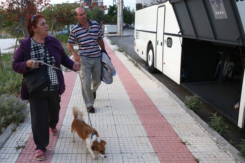 Τέλος καλό, όλα καλά με την εξουδετέρωση των δύο βομβών του Β' Παγκοσμίου Πολέμου στον Ασπρόπυργο [εικόνες] | iefimerida.gr 0