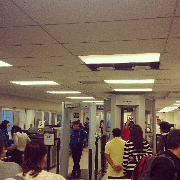 Παλιά το ταξίδι με αεροπλάνο ήταν πραγματική χλιδή [εικόνες] | iefimerida.gr 2