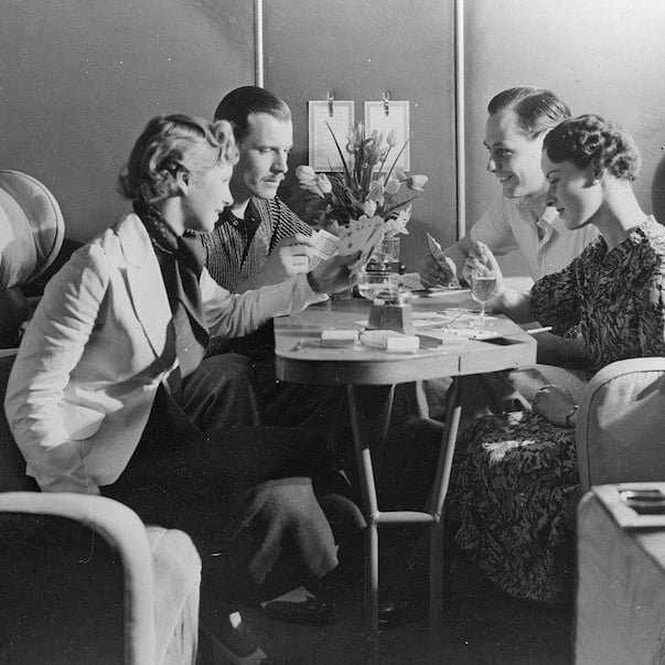 Παλιά το ταξίδι με αεροπλάνο ήταν πραγματική χλιδή [εικόνες] | iefimerida.gr 0