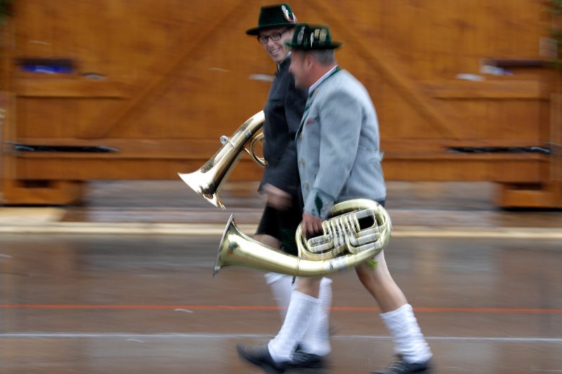 Μόναχο: Aρχισε το Oktoberfest -H μεγαλύτερη παραδοσιακή γιορτή της Γερμανίας [εικόνες & βίντεο]  | iefimerida.gr 12